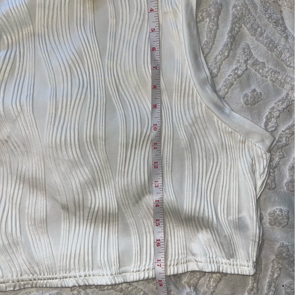 Shein Curve High Neck Crop Tank Top Semi Sheer Swirl Knit 1XL New no tag - Picture 5 of 8